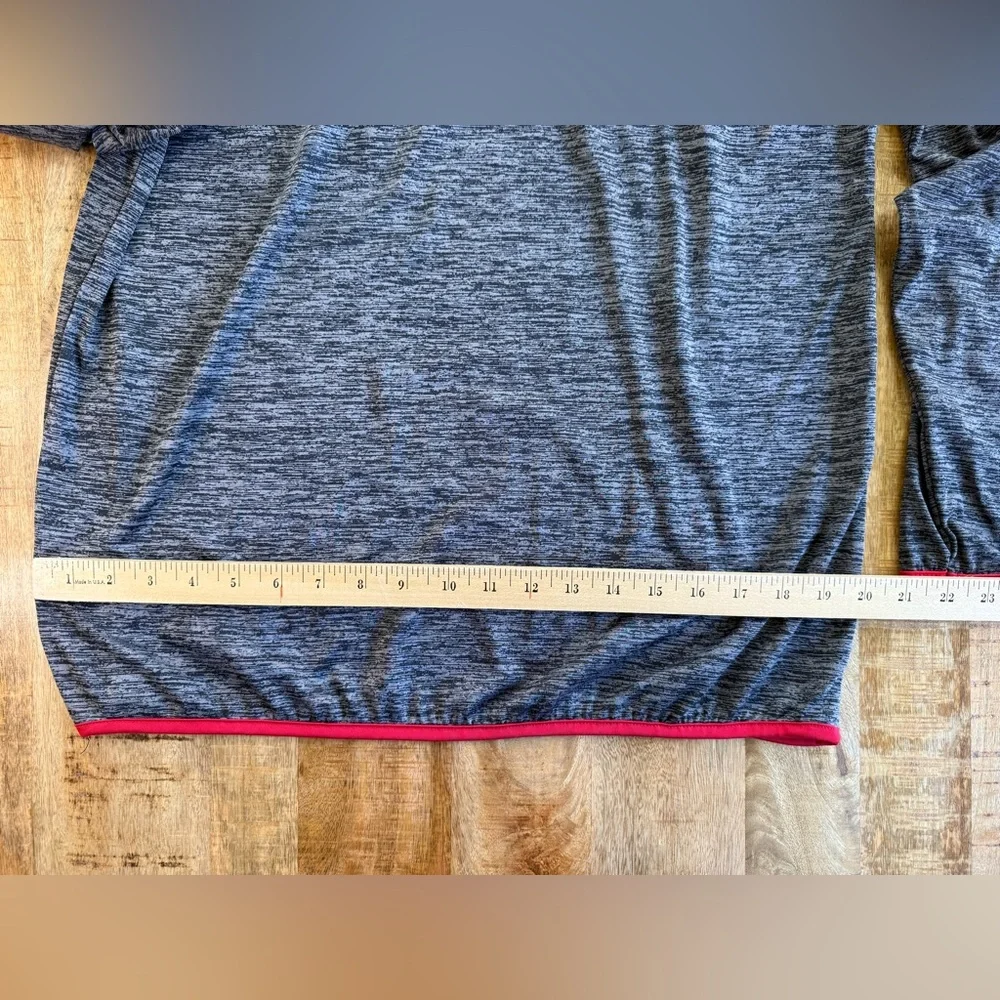 Colosseum pullover easy